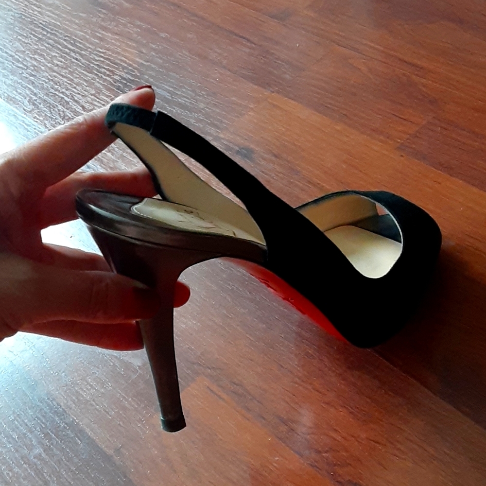Christian Louboutin Heels 👠 Size 38